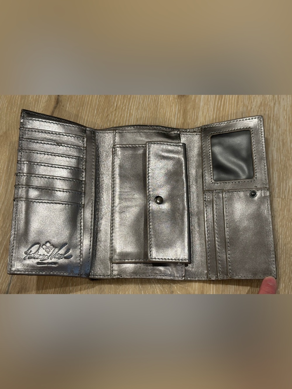 Patricia Nash Wallet - Picture 4 of 16